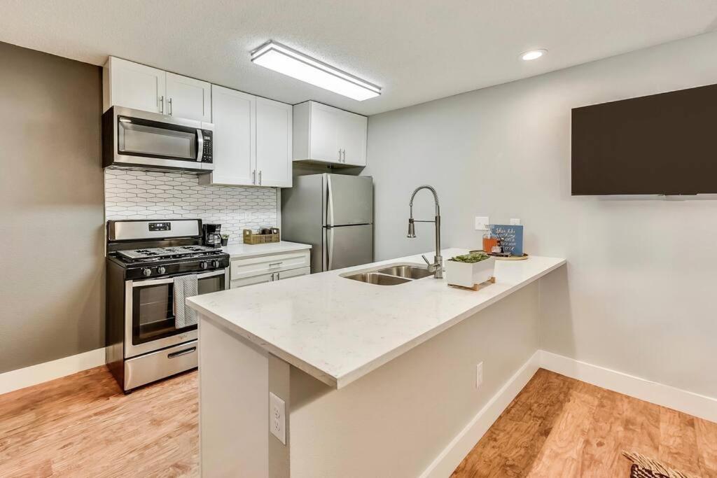 דירות דאלאס Hello Gorgeous Flat Near Downtown! מראה חיצוני תמונה
